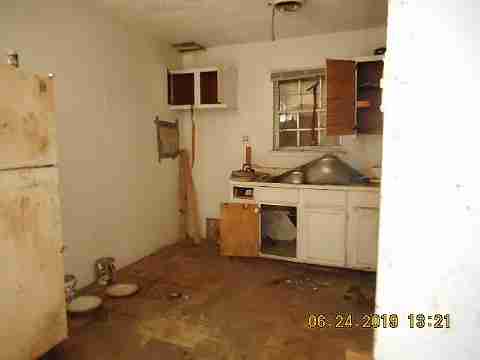 18531 Mitchell (13)_m.jpg